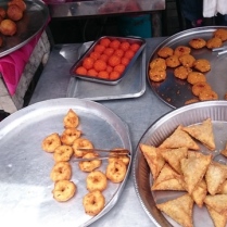 This was just next to Chowrasta market. Freshly fried and awesome. We had two vadeh, a dhal, a samosa and a banana ball each that costs RM6 (selling at RM0.60 each). That laddu looks lethal, didn't buy any